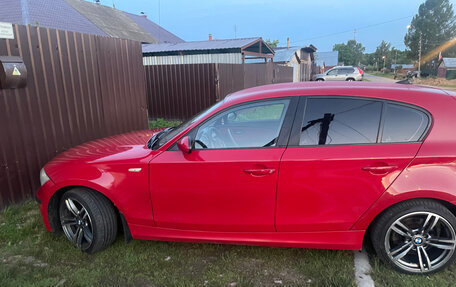 BMW 1 серия, 2009 год, 820 000 рублей, 3 фотография