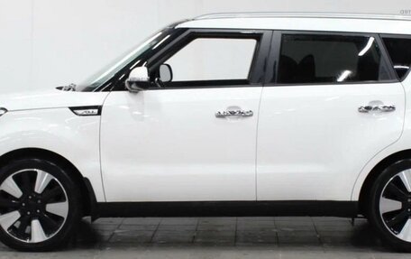 KIA Soul II рестайлинг, 2015 год, 1 620 000 рублей, 2 фотография