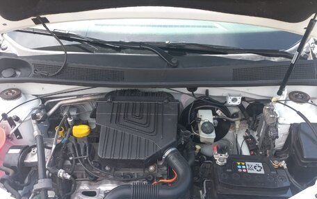 Renault Logan II, 2021 год, 680 000 рублей, 13 фотография