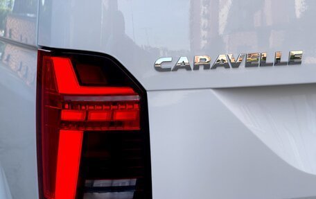 Volkswagen Caravelle T6 рестайлинг, 2021 год, 5 450 000 рублей, 10 фотография