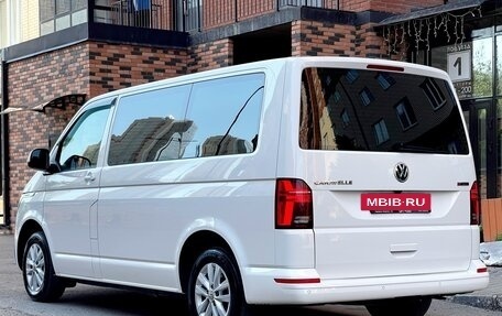 Volkswagen Caravelle T6 рестайлинг, 2021 год, 5 450 000 рублей, 9 фотография