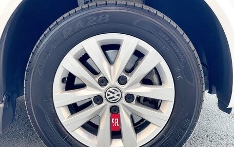 Volkswagen Caravelle T6 рестайлинг, 2021 год, 5 450 000 рублей, 6 фотография