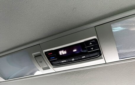 Volkswagen Caravelle T6 рестайлинг, 2021 год, 5 450 000 рублей, 28 фотография