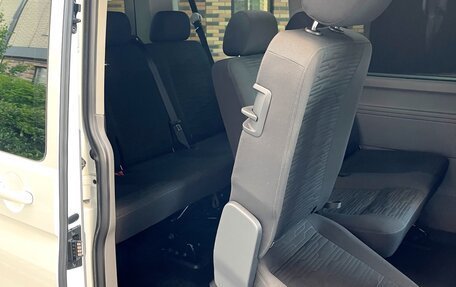 Volkswagen Caravelle T6 рестайлинг, 2021 год, 5 450 000 рублей, 31 фотография