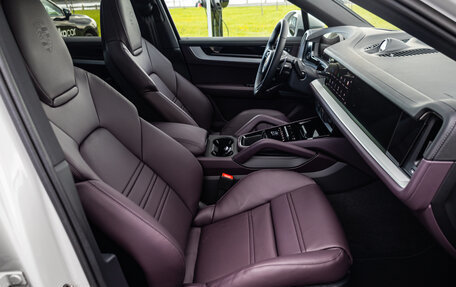 Porsche Cayenne III, 2025 год, 19 990 000 рублей, 12 фотография