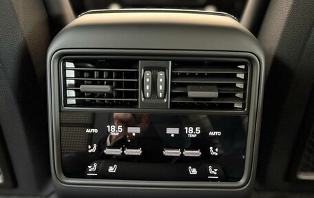 Porsche Cayenne III, 2025 год, 28 900 000 рублей, 22 фотография