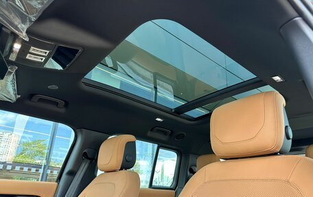 Land Rover Defender II, 2024 год, 16 800 000 рублей, 10 фотография
