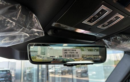 Land Rover Defender II, 2024 год, 16 800 000 рублей, 15 фотография