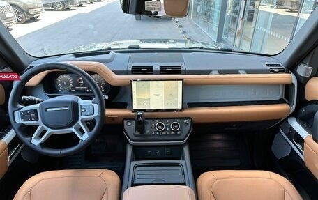 Land Rover Defender II, 2024 год, 16 800 000 рублей, 14 фотография
