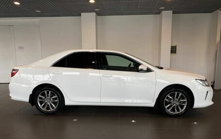 Toyota Camry, 2015 год, 1 990 000 рублей, 2 фотография