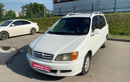 Toyota Ipsum II, 1999 год, 490 000 рублей, 1 фотография