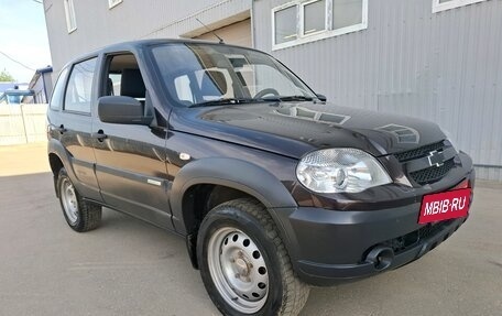 Chevrolet Niva I рестайлинг, 2014 год, 519 000 рублей, 2 фотография