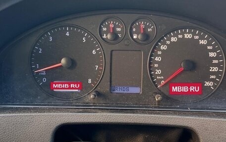 Volkswagen Transporter T5 рестайлинг, 2006 год, 3 700 000 рублей, 11 фотография