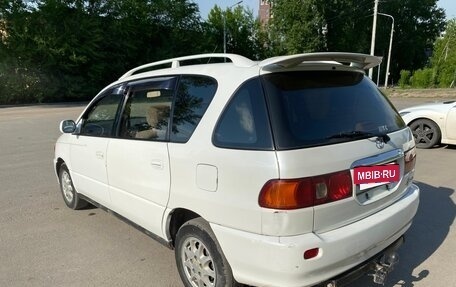 Toyota Ipsum II, 1999 год, 490 000 рублей, 4 фотография