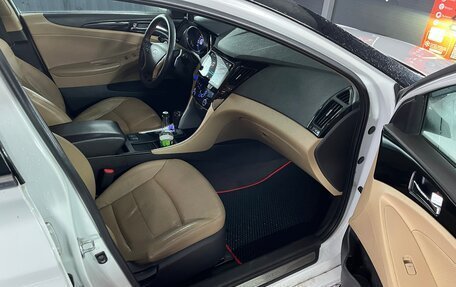 Hyundai Sonata VI, 2010 год, 1 150 000 рублей, 5 фотография