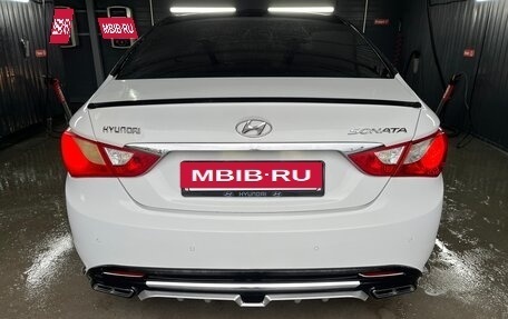 Hyundai Sonata VI, 2010 год, 1 150 000 рублей, 2 фотография