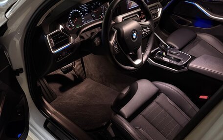 BMW 3 серия, 2021 год, 3 990 000 рублей, 7 фотография