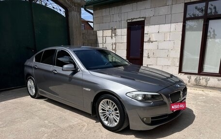 BMW 5 серия, 2010 год, 1 750 000 рублей, 6 фотография