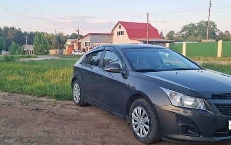 Chevrolet Cruze II, 2014 год, 790 000 рублей, 3 фотография