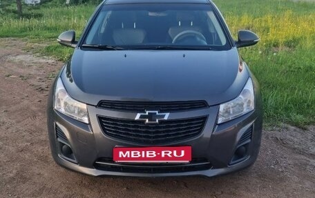 Chevrolet Cruze II, 2014 год, 790 000 рублей, 2 фотография