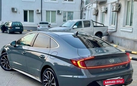 Hyundai Sonata VIII, 2022 год, 2 300 000 рублей, 5 фотография