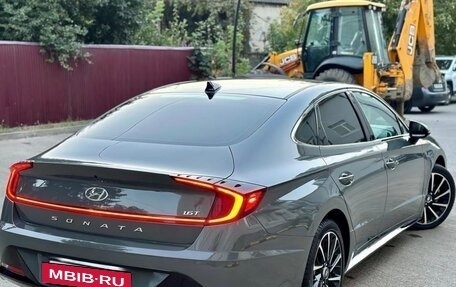 Hyundai Sonata VIII, 2022 год, 2 300 000 рублей, 4 фотография