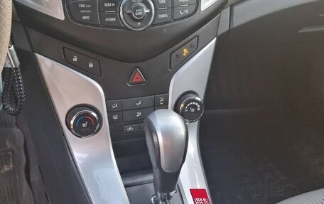 Chevrolet Cruze II, 2014 год, 790 000 рублей, 10 фотография
