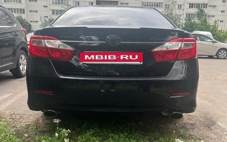 Toyota Camry, 2012 год, 2 600 000 рублей, 5 фотография