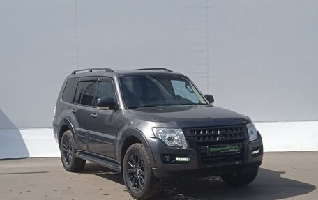 Mitsubishi Pajero IV, 2017 год, 2 750 000 рублей, 3 фотография