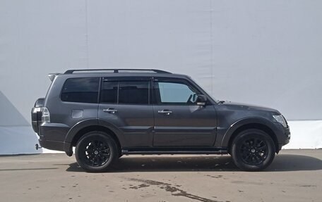 Mitsubishi Pajero IV, 2017 год, 2 750 000 рублей, 5 фотография