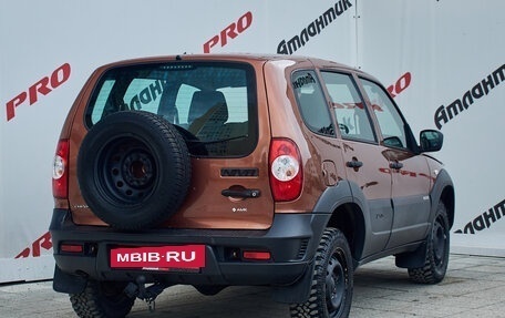 Chevrolet Niva I рестайлинг, 2018 год, 695 000 рублей, 4 фотография