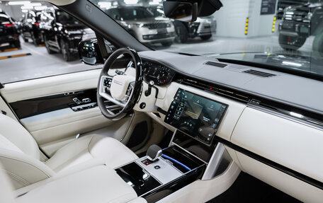 Land Rover Range Rover IV рестайлинг, 2025 год, 27 500 000 рублей, 12 фотография