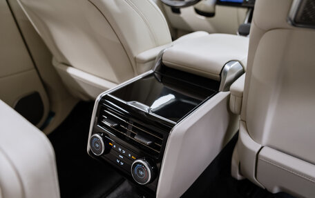 Land Rover Range Rover IV рестайлинг, 2025 год, 27 500 000 рублей, 34 фотография