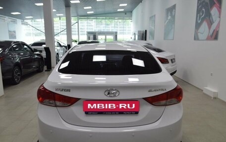 Hyundai Elantra V, 2013 год, 999 000 рублей, 8 фотография