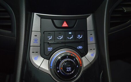 Hyundai Elantra V, 2013 год, 999 000 рублей, 32 фотография