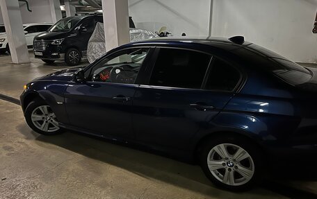 BMW 3 серия, 2011 год, 850 000 рублей, 4 фотография