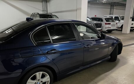 BMW 3 серия, 2011 год, 850 000 рублей, 10 фотография