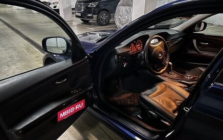 BMW 3 серия, 2011 год, 850 000 рублей, 15 фотография