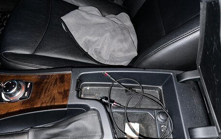 BMW 3 серия, 2011 год, 850 000 рублей, 22 фотография