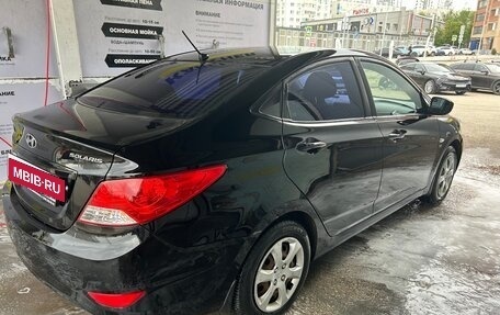 Hyundai Solaris II рестайлинг, 2012 год, 950 000 рублей, 20 фотография
