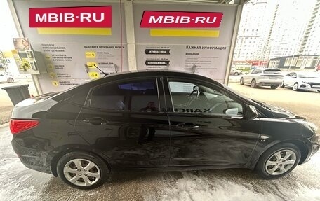 Hyundai Solaris II рестайлинг, 2012 год, 950 000 рублей, 15 фотография
