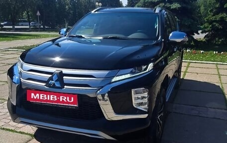 Mitsubishi Montero Sport, 2023 год, 4 550 000 рублей, 2 фотография