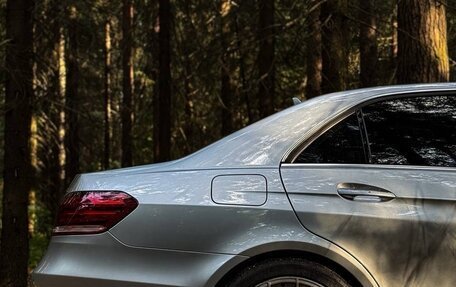 Mercedes-Benz E-Класс, 2015 год, 2 950 000 рублей, 13 фотография
