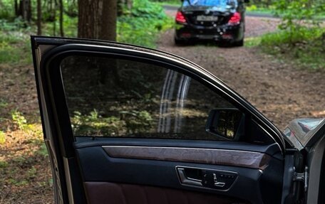 Mercedes-Benz E-Класс, 2015 год, 2 950 000 рублей, 18 фотография