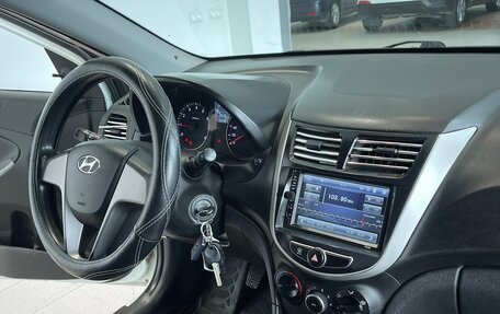 Hyundai Solaris II рестайлинг, 2014 год, 770 000 рублей, 13 фотография