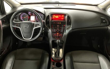 Opel Astra J, 2010 год, 649 000 рублей, 9 фотография