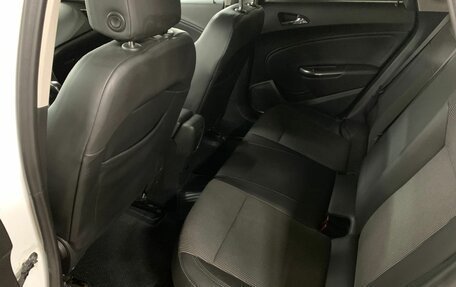 Opel Astra J, 2010 год, 649 000 рублей, 18 фотография