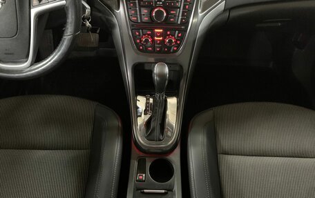 Opel Astra J, 2010 год, 649 000 рублей, 16 фотография