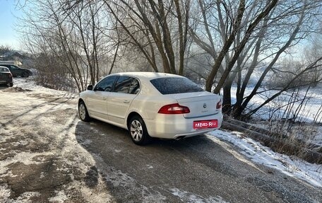 Skoda Superb III рестайлинг, 2011 год, 950 000 рублей, 1 фотография