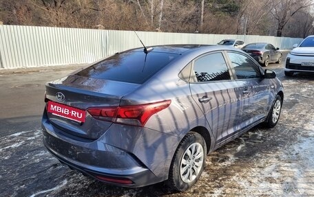 Hyundai Solaris II рестайлинг, 2021 год, 1 065 000 рублей, 3 фотография